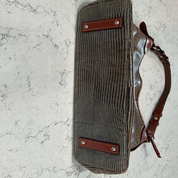 Dooney & Bourke Lizard Embossed Hobo Shoulder Bag - Picture 2 of 7